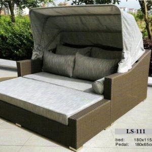 Wicker Lounge Bed With Canopy LS-111