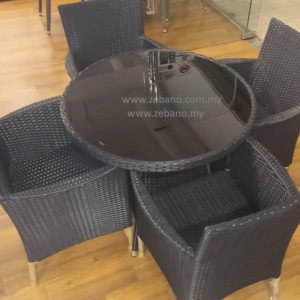 4 Seater Wicker Dining Set DS-028G