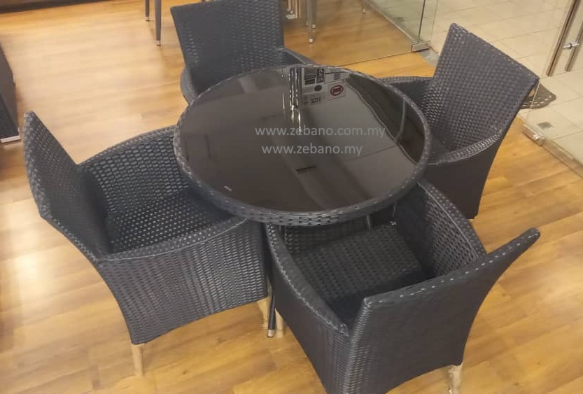 4 Seater wicker dining set DS-028G 4 Seater wicker dining set DS-028G