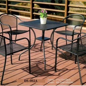 Outdoor Table And Chairs DS-002A