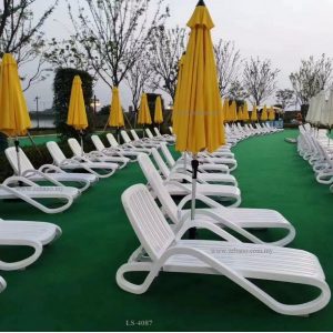 Poly Beach Resort Sun Loungers Zebano
