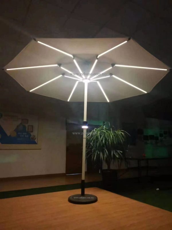 garden umbrella with lights