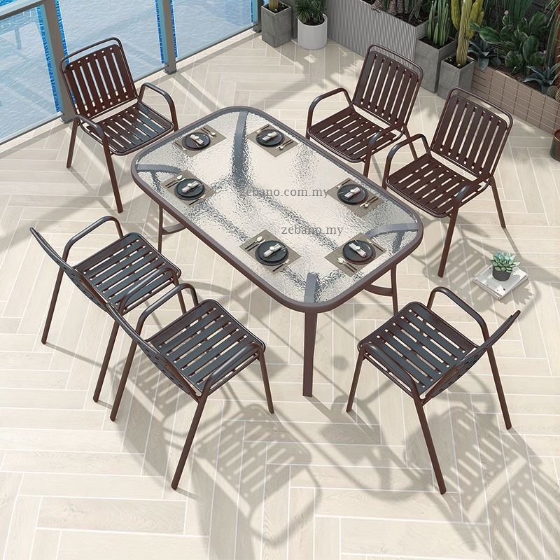 DS 0201 6 Seated Outdoor Dining (2)